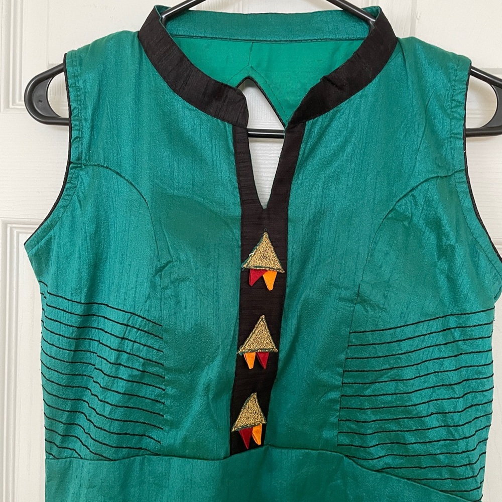 Elegant Teal Green Sleeveless Dress